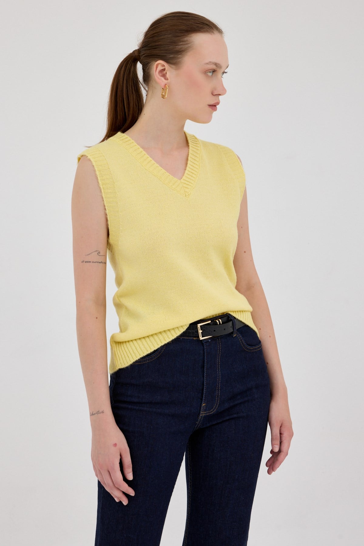 Sarı Oversize V Yaka Kadın Süveter 2292 2