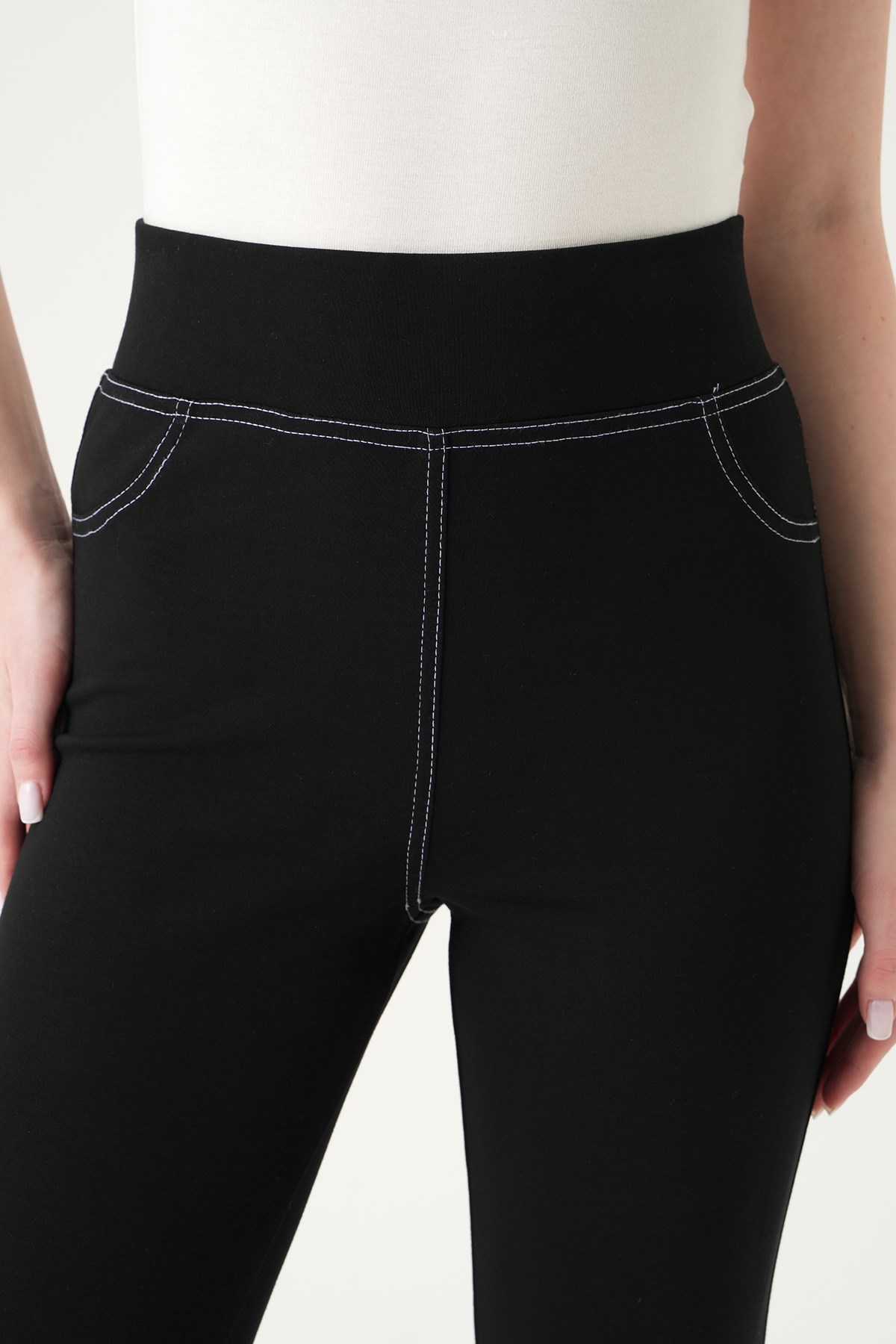 İspanyol Paça Şeritli Pantolon 8320A Siyah 4