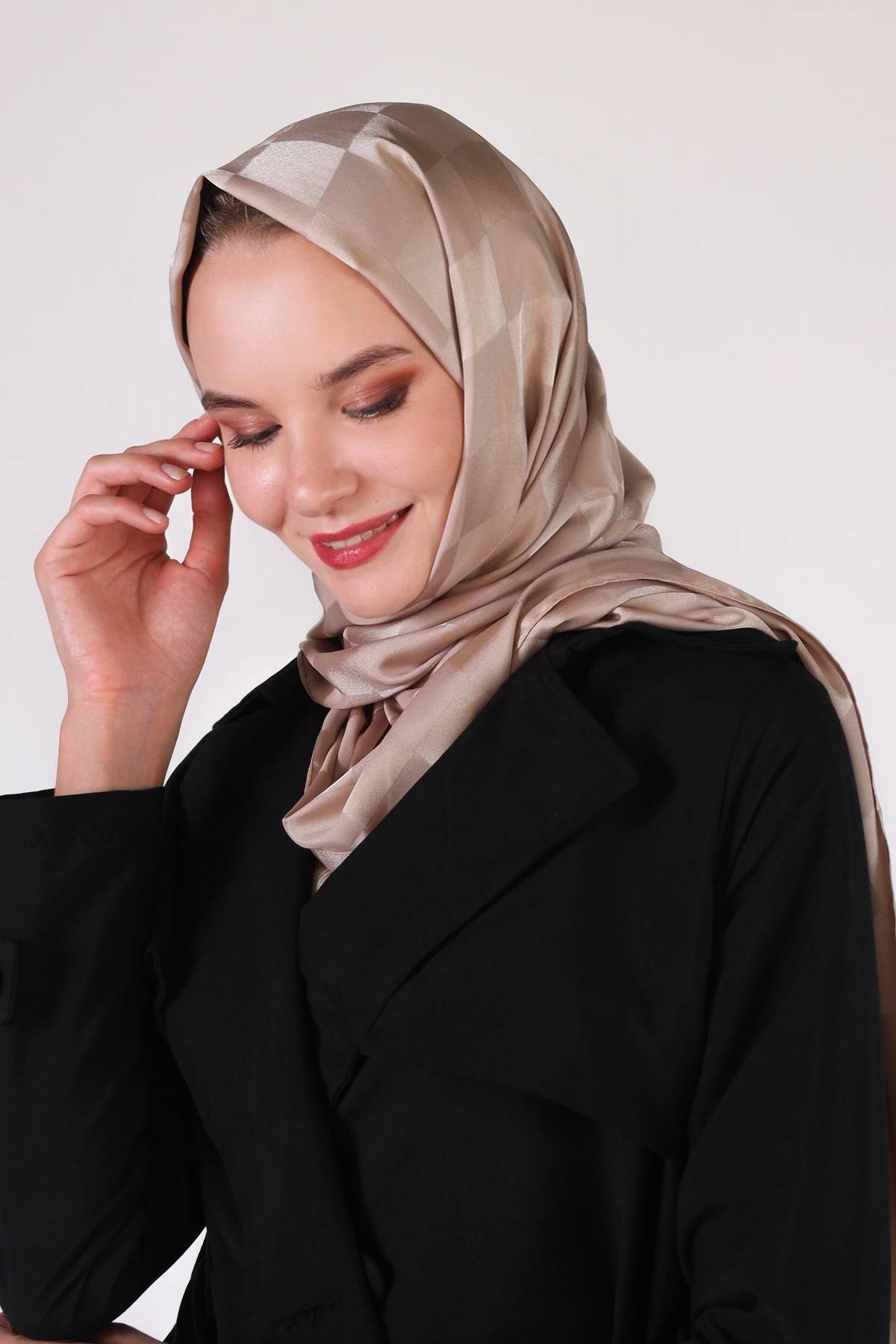 Dama Desen Şal 5664 Bej