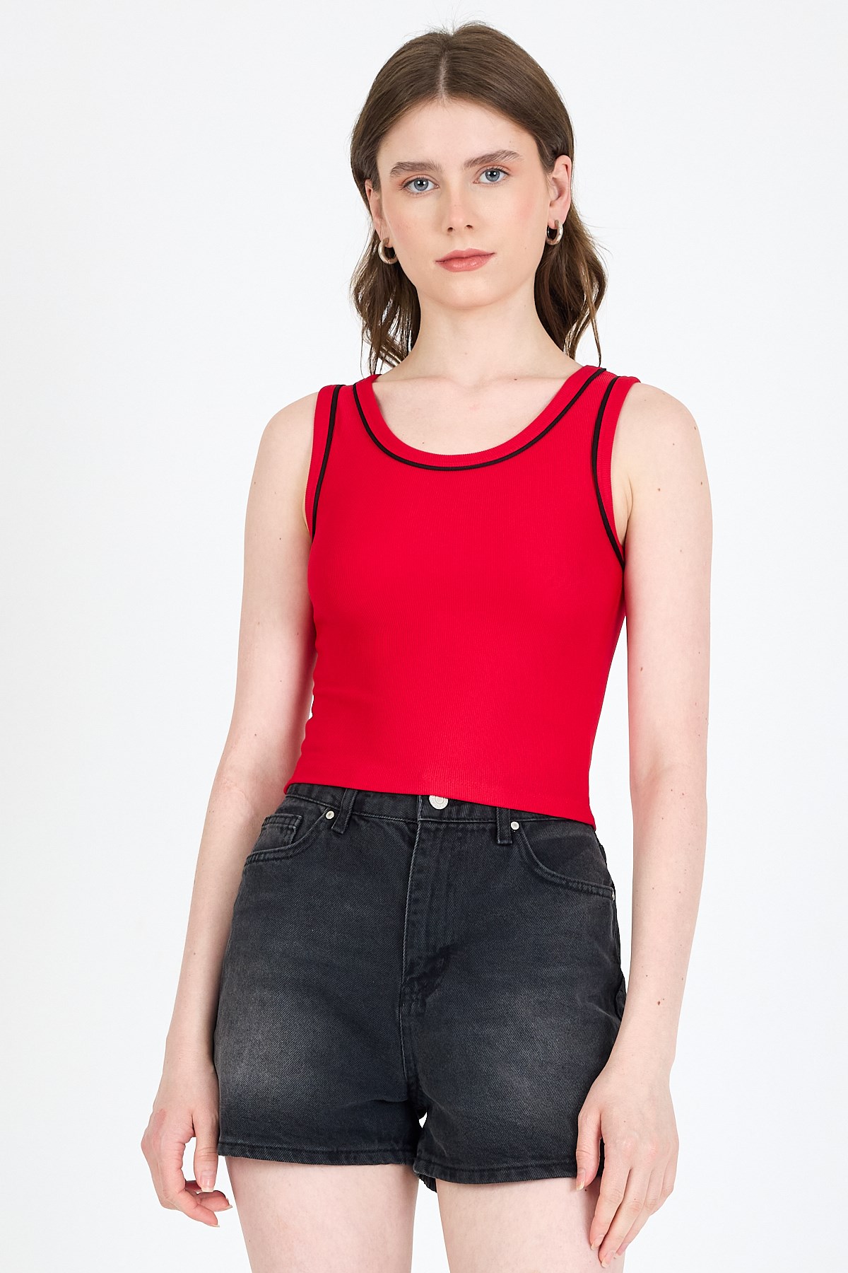Kırmızı Şerit Detaylı Örme Crop Atlet 1049