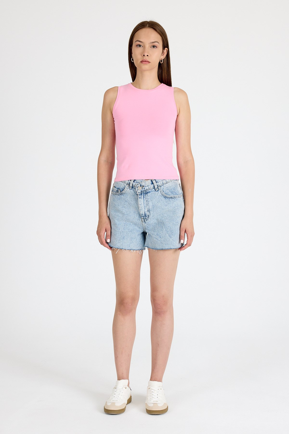 Pembe Bisiklet Yaka Kolsuz Slim Fit Atlet 1663 3