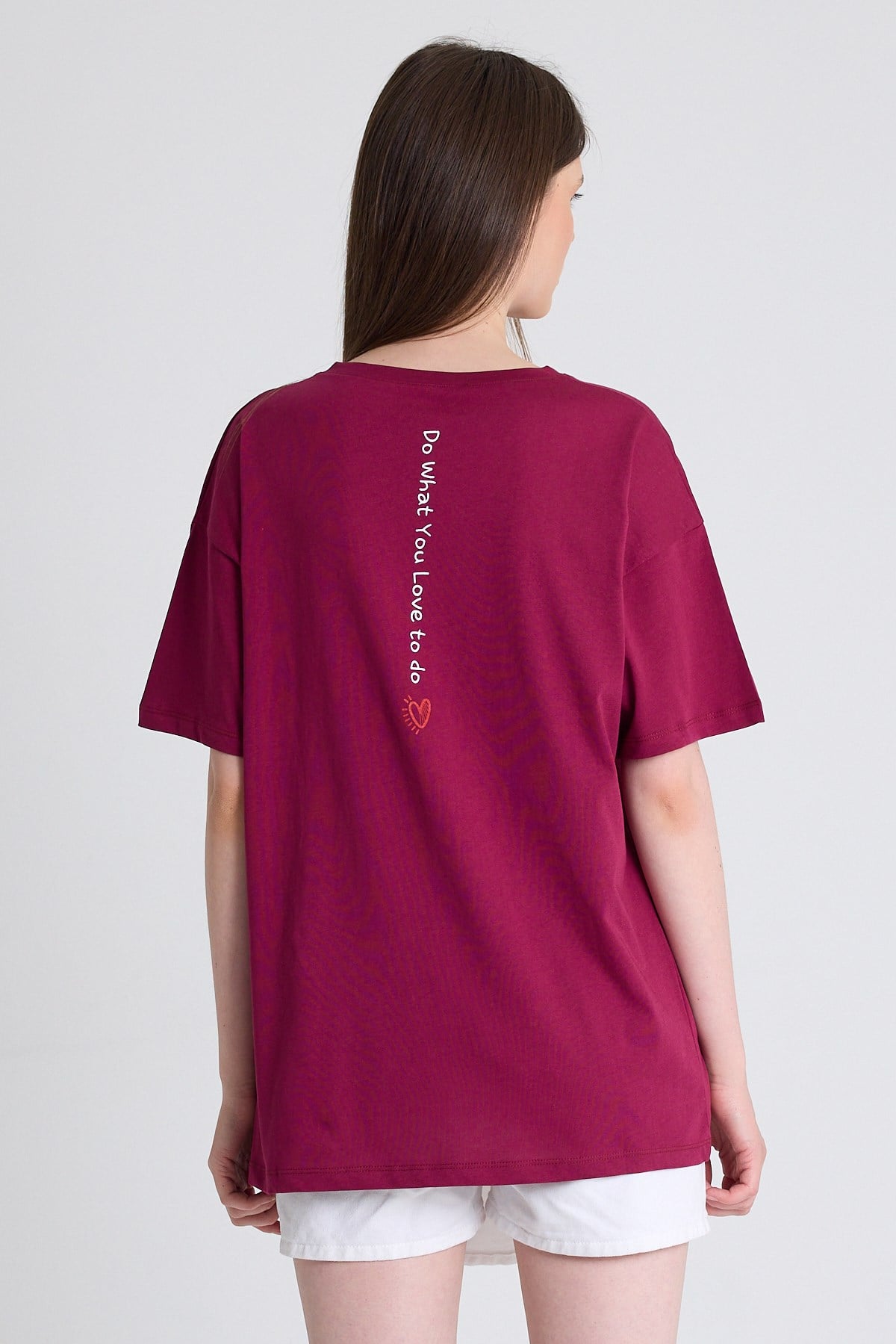 Bordo Arka Yazı Baskılı Kalpli %100 Pamuk Oversize Tişört 2150-33M 5