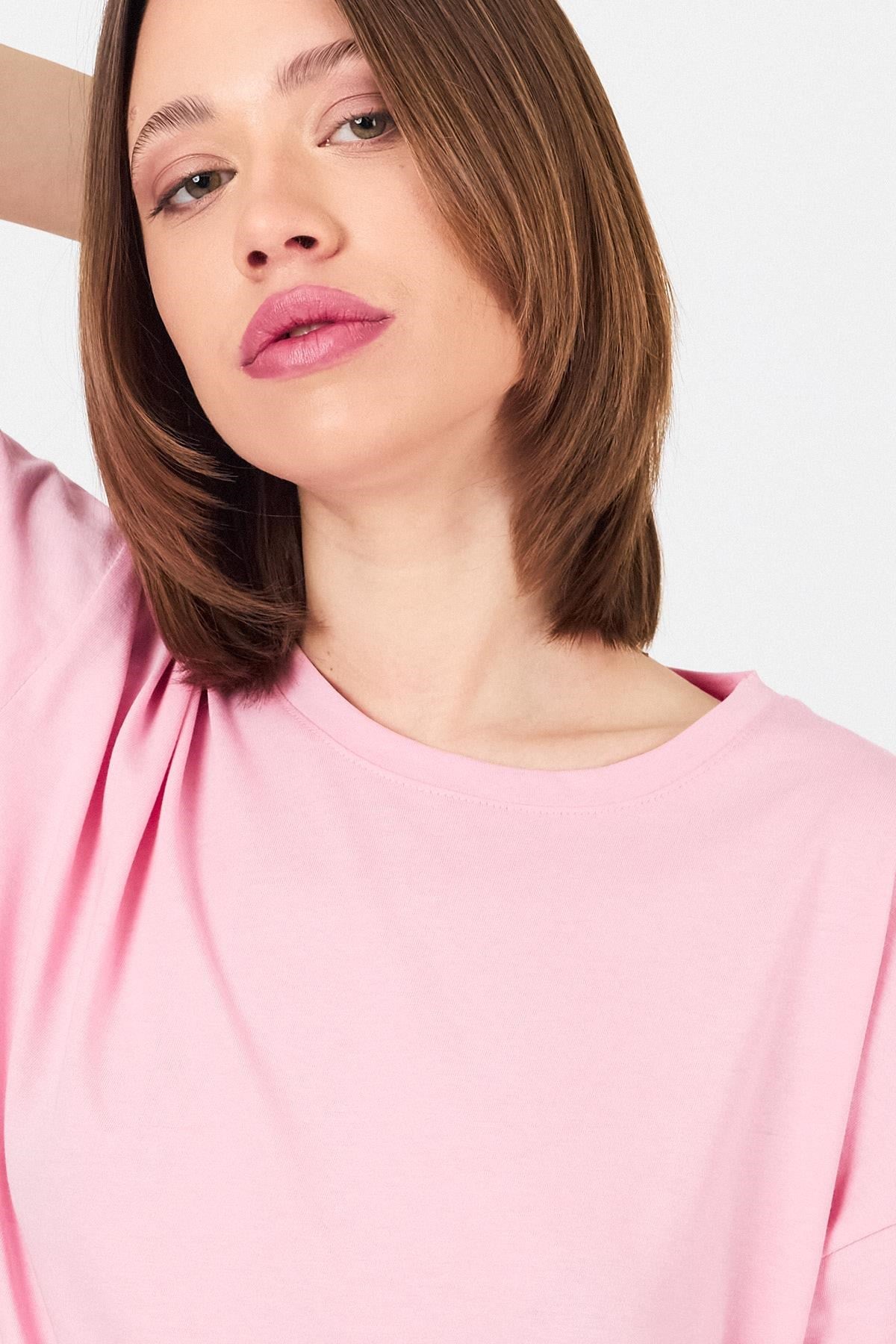 Pembe Arka Yazı Baskılı Kalpli %100 Pamuk Oversize Tişört 2150-33M 4