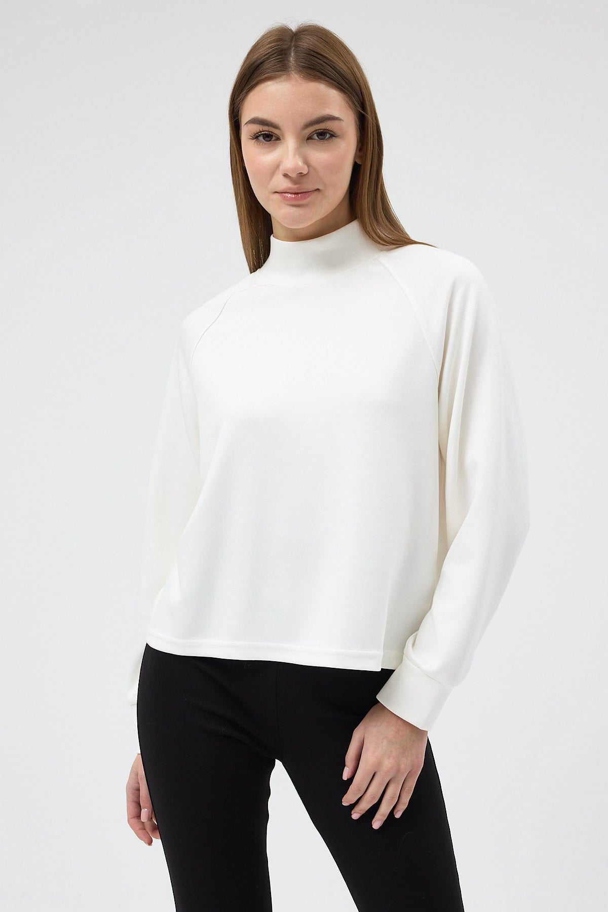 Ekru Dik Yaka Reglan Kol Kadın Sweat 8252A 2