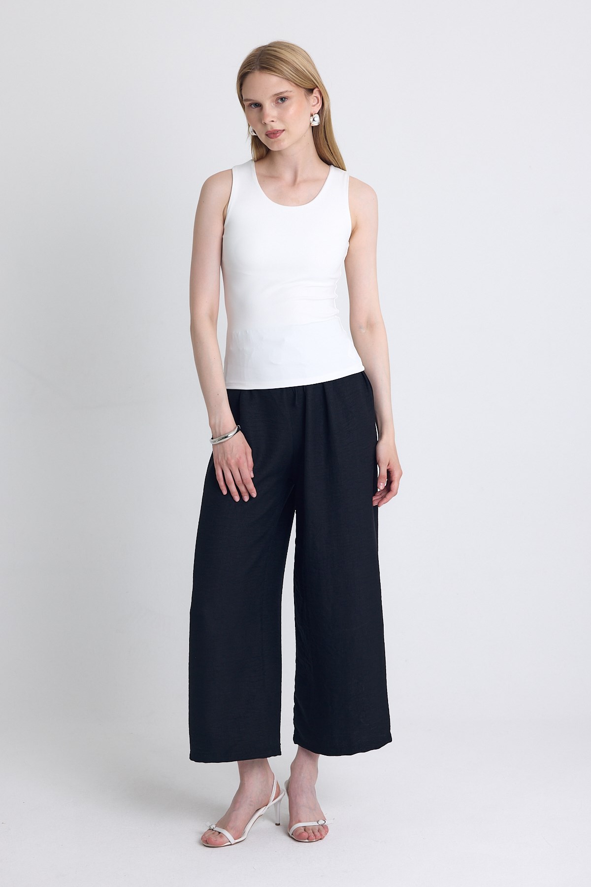 Ekru Slim Fit Kolsuz Basic Atlet 9194M 3