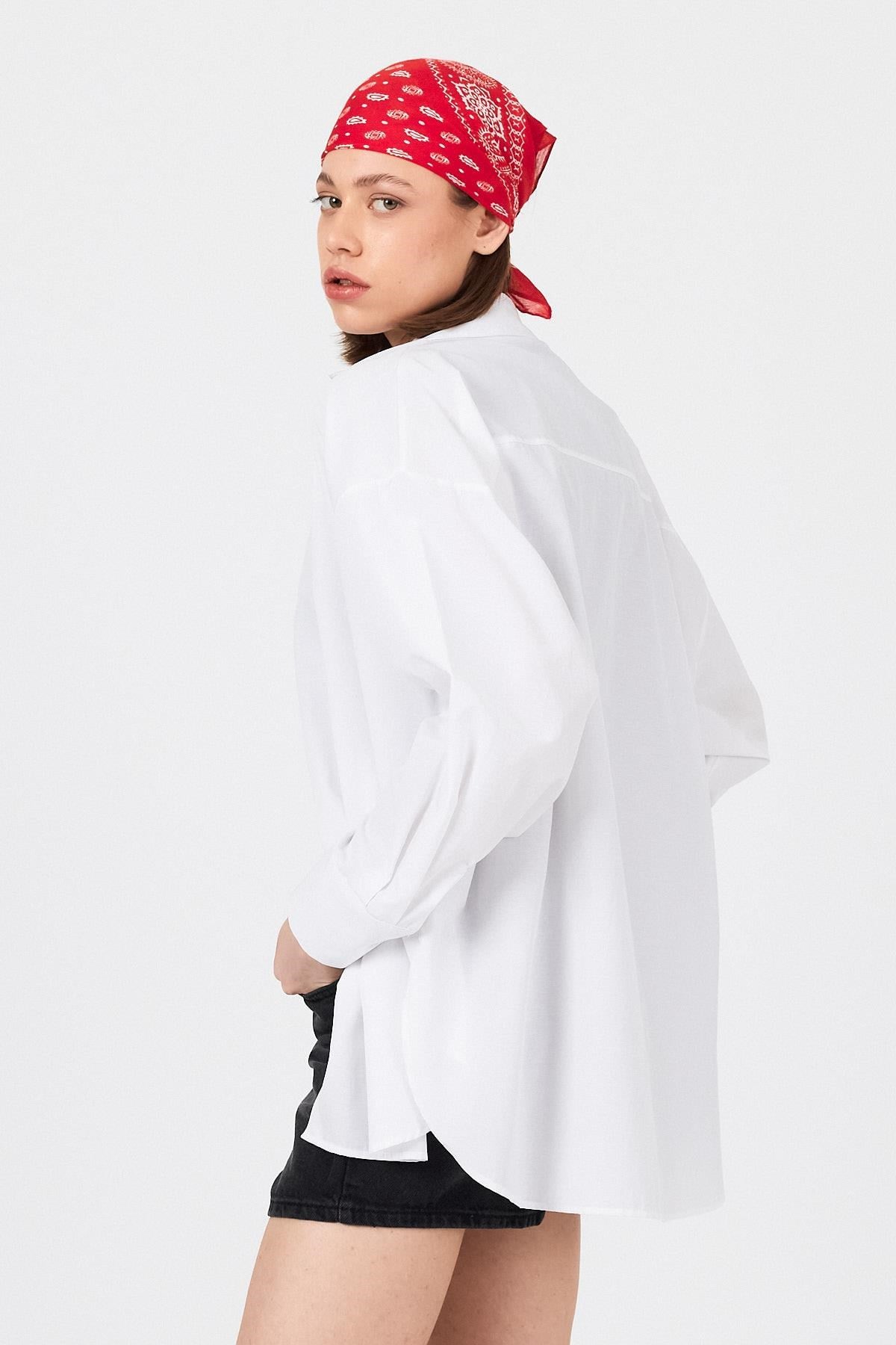 Beyaz Oversize Basic Uzun Gömlek 4664A 7