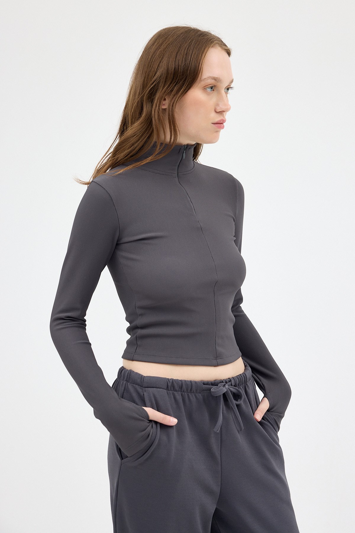 Füme Yarım Balıkçı Yaka Fermuarlı Body 2447
