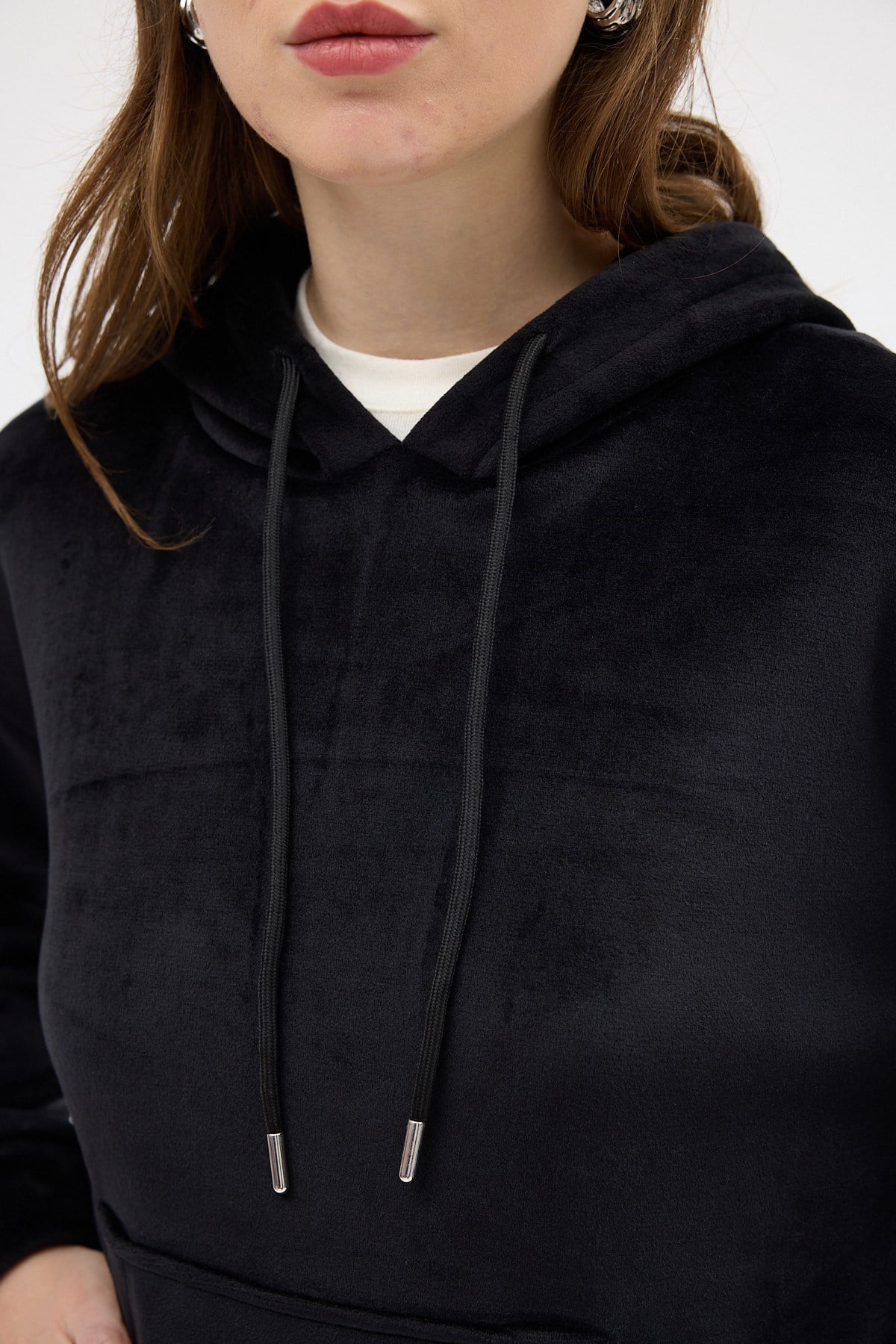 Siyah Kadın Peluş Kanguru Cepli Kapüşonlu Sweatshirt 3061A 4