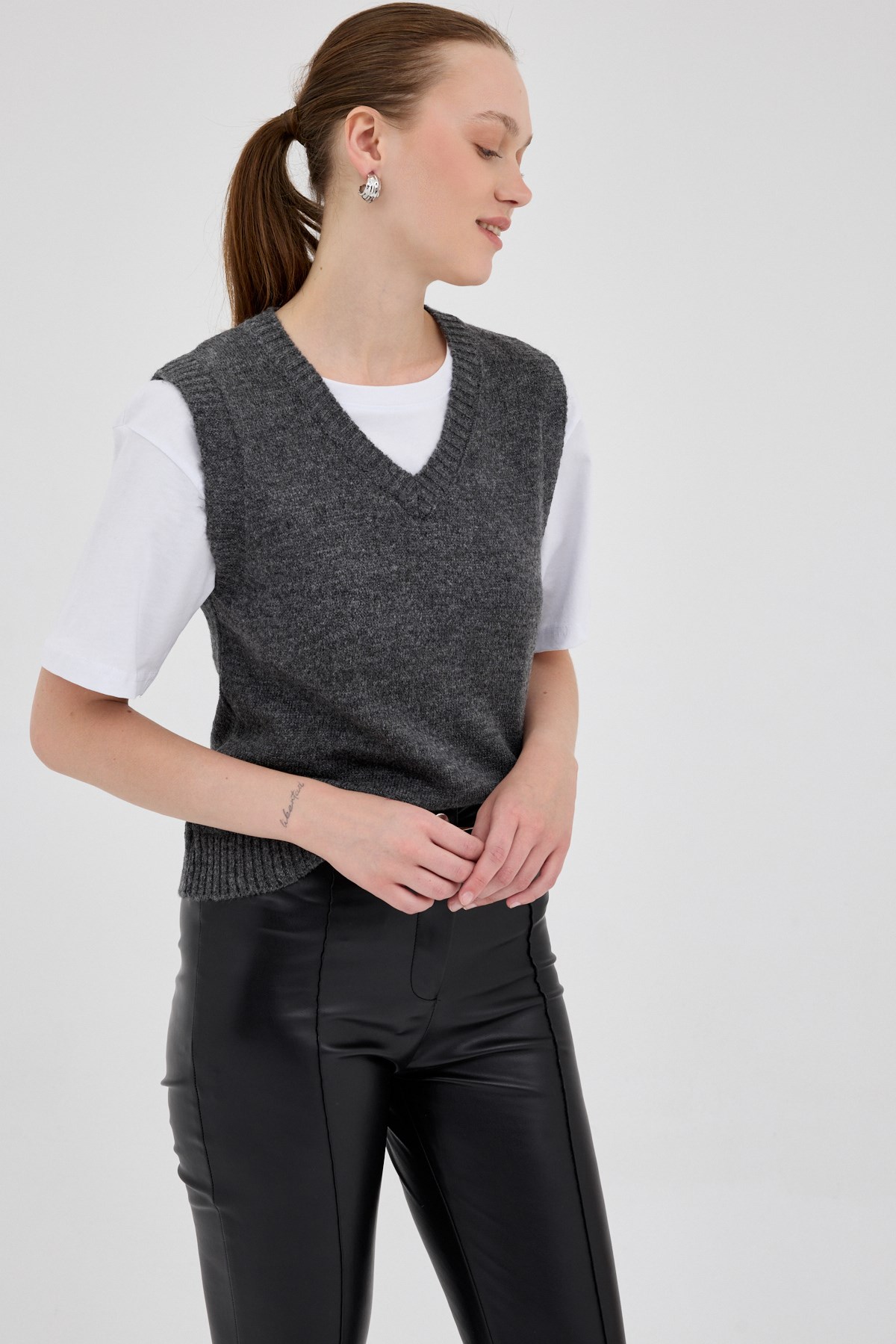 Antrasit Oversize V Yaka Kadın Süveter 2292 2