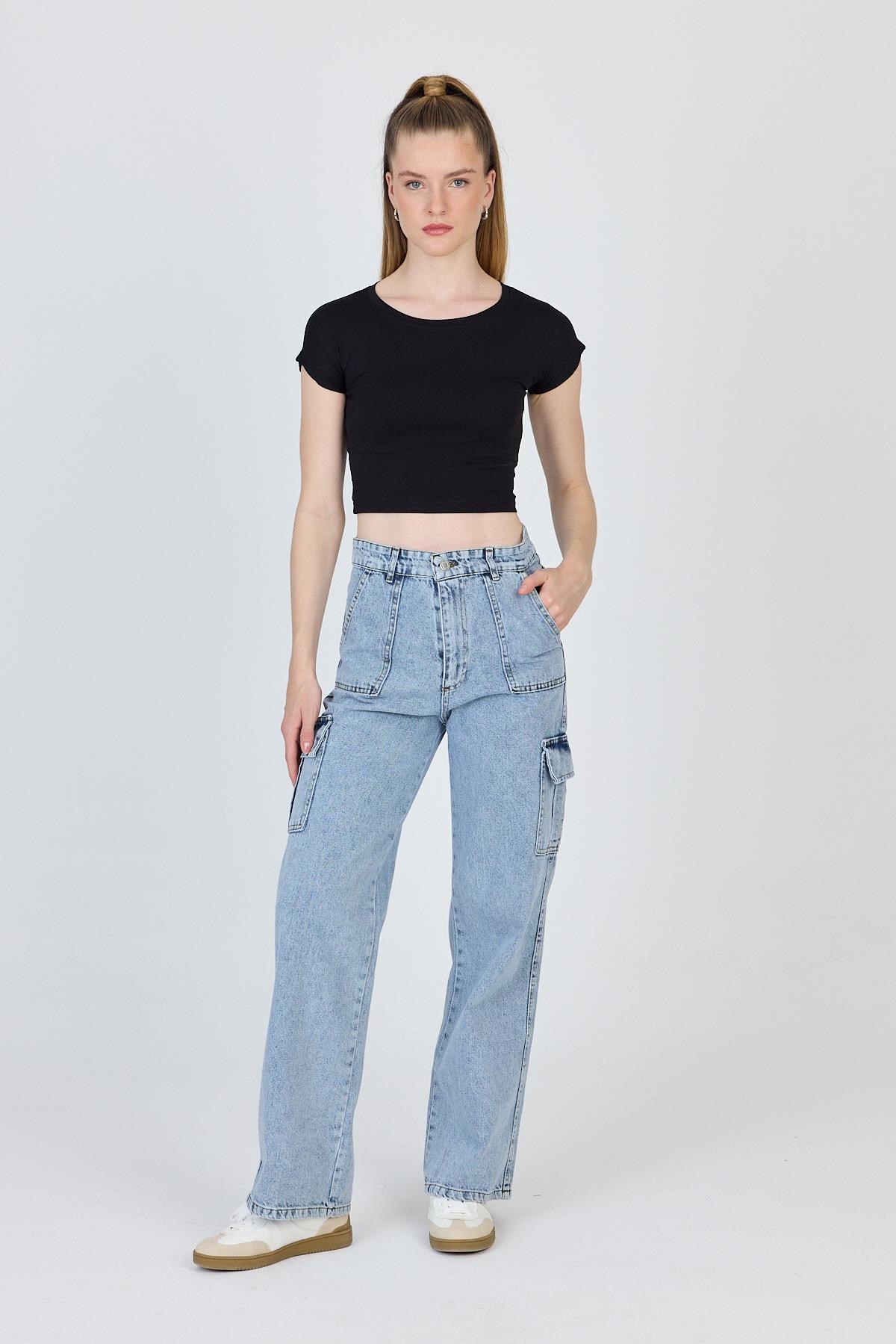 Siyah Bisiklet Yaka Pamuklu Slim Fit Crop Tişört 9199M 6