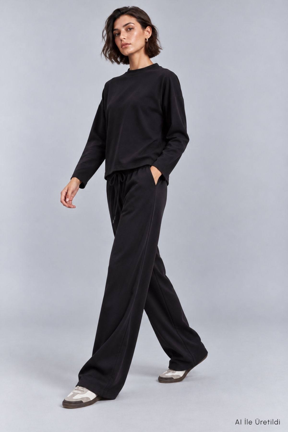 Kadın Siyah Bisiklet Yaka Oversize Sweat ve Bol Paça Eşofman Takım 2