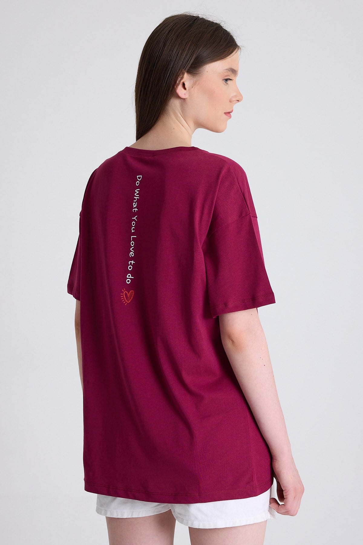 Bordo Arka Yazı Baskılı Kalpli %100 Pamuk Oversize Tişört 2150-33M 6