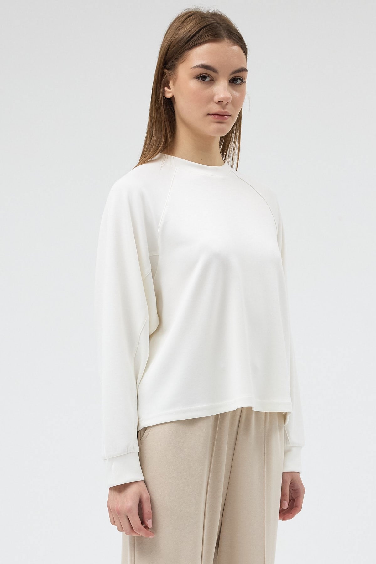 Ekru Oversize Bisiklet Yaka Kadın Sweat 8251A 2