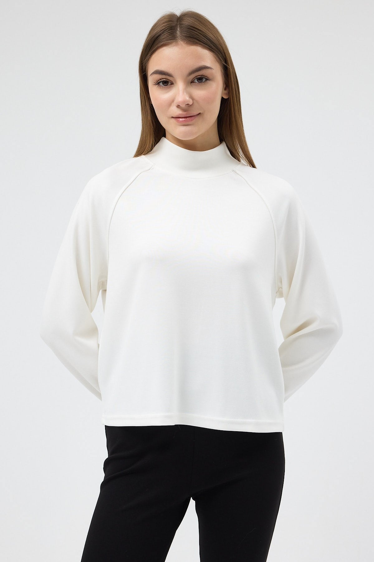 Ekru Dik Yaka Reglan Kol Kadın Sweat 8252A 6