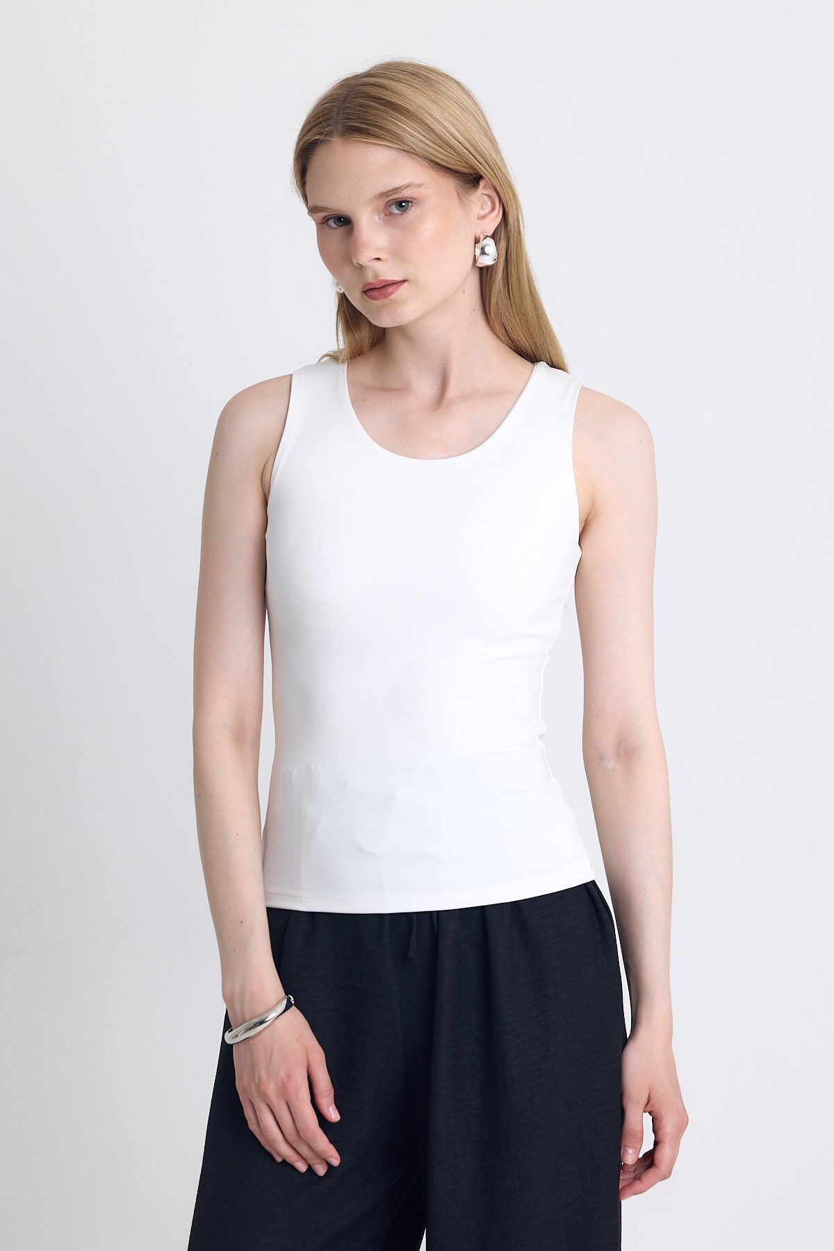 Ekru Slim Fit Kolsuz Basic Atlet 9194M 6