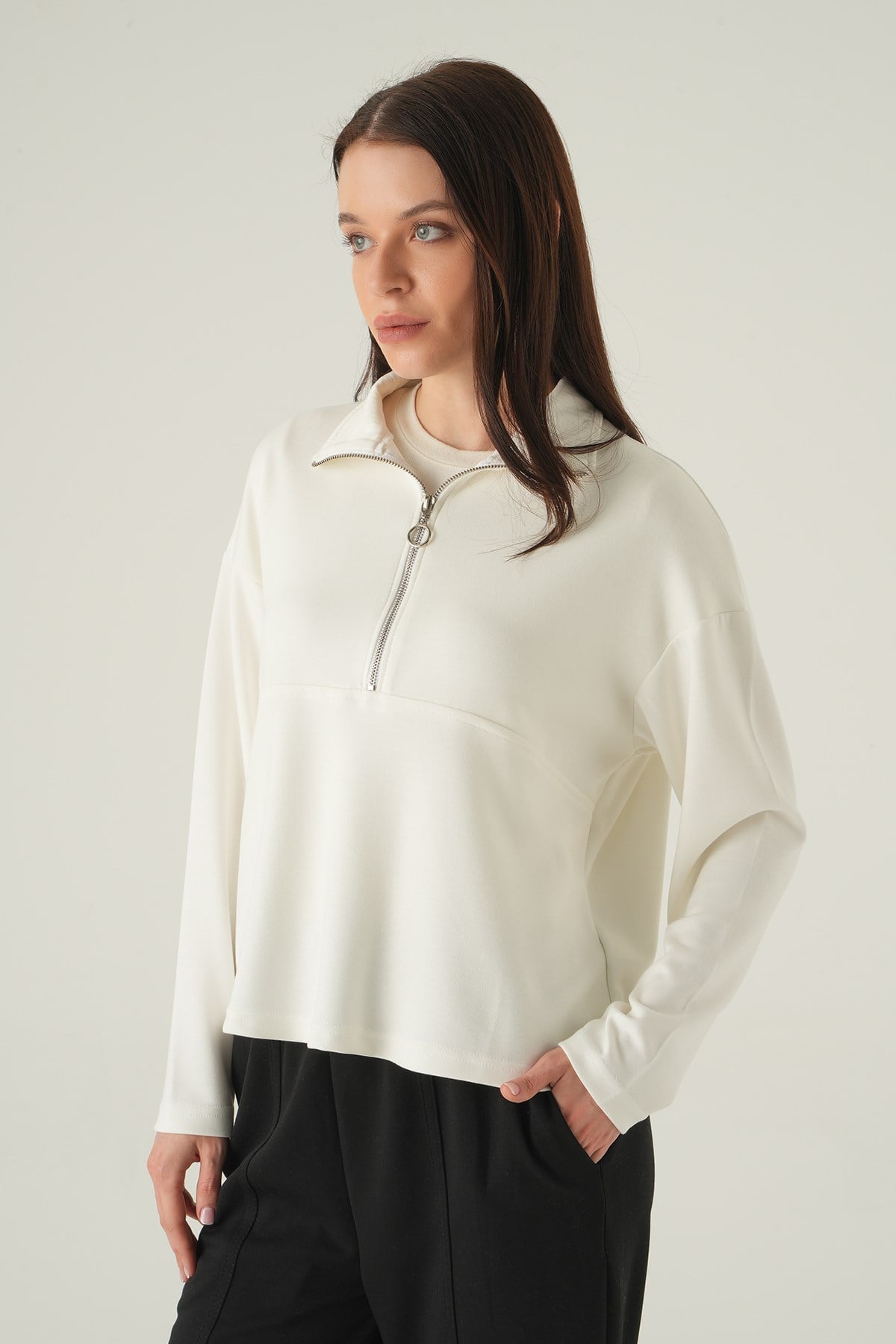 Yarım Fermuarlı Sweat 8249A Ekru 6