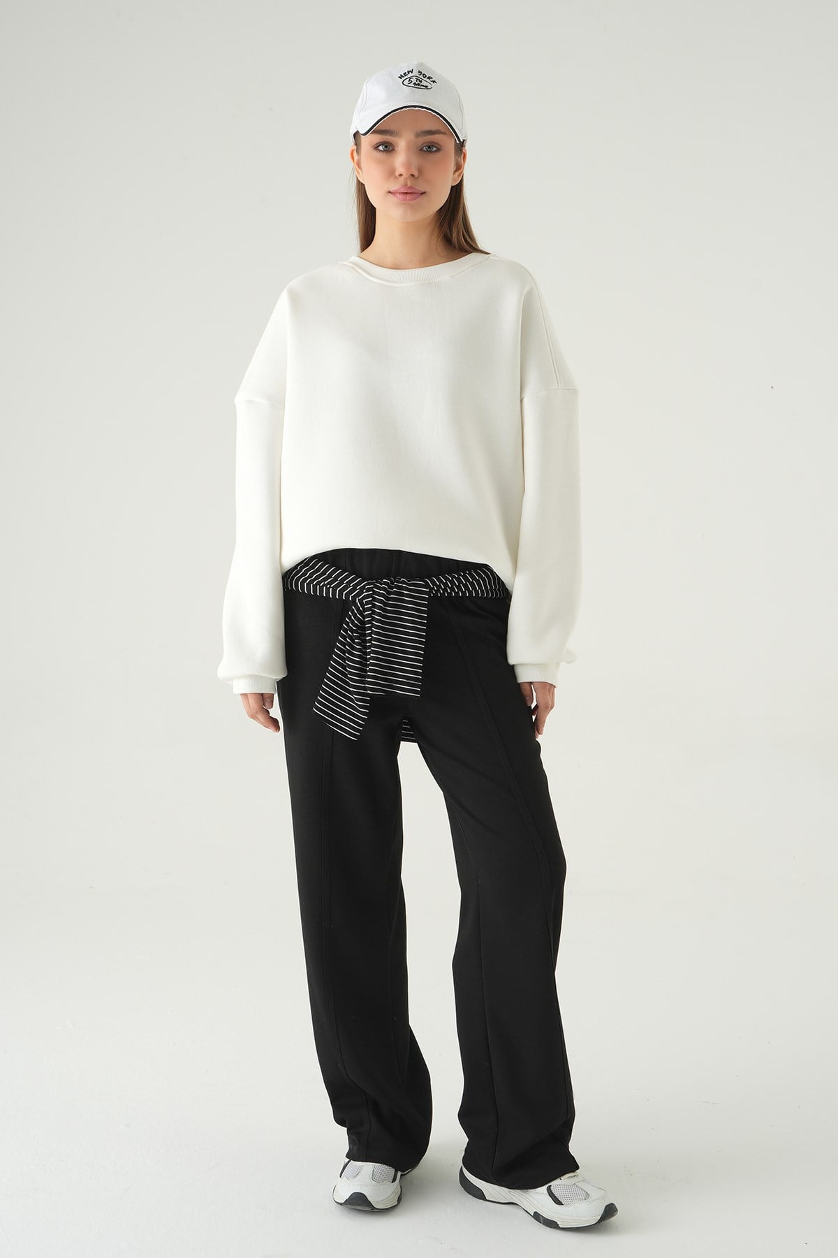 Bisiklet Yaka Sweat 1029 Beyaz 3