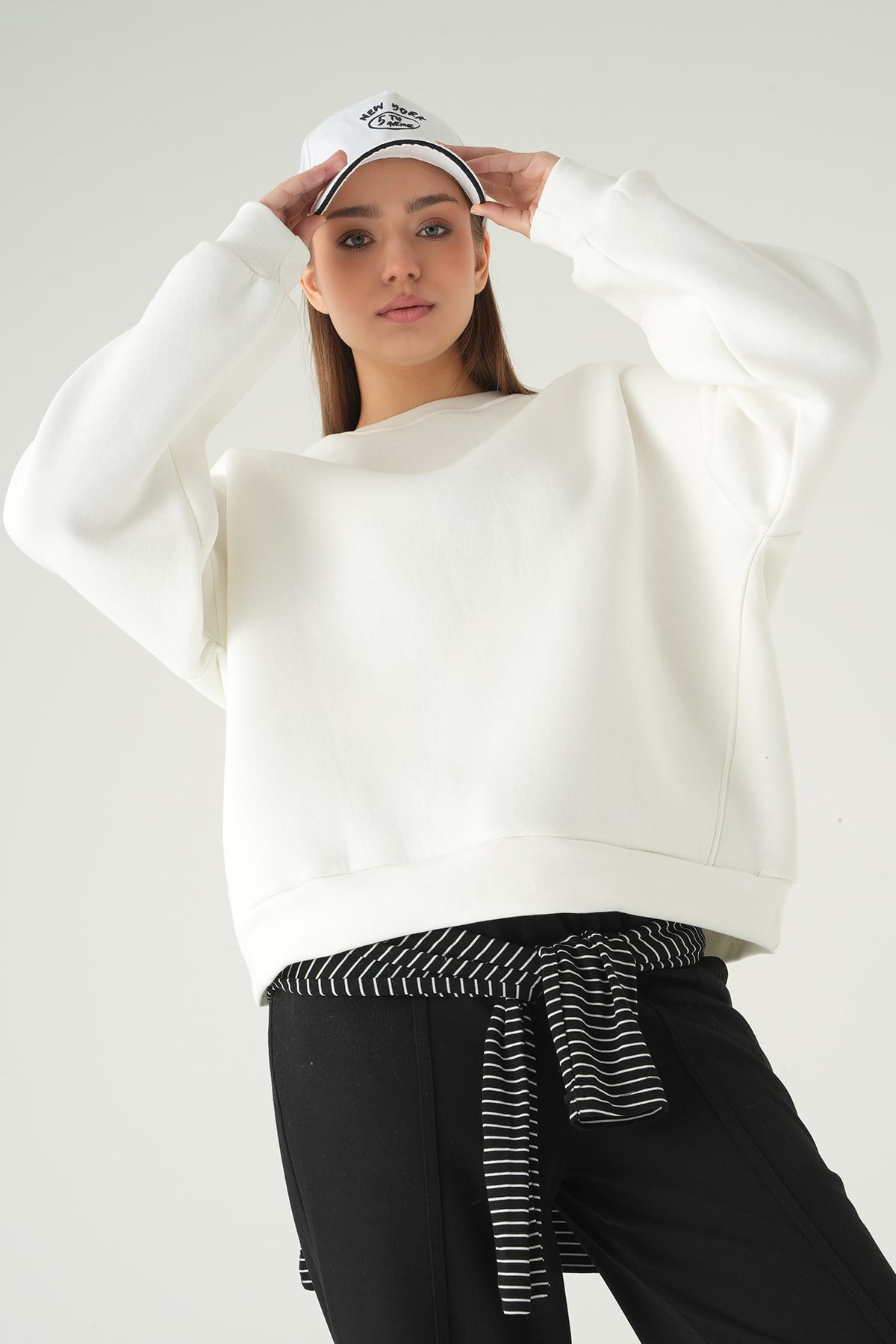 Bisiklet Yaka Sweat 1029 Beyaz 7