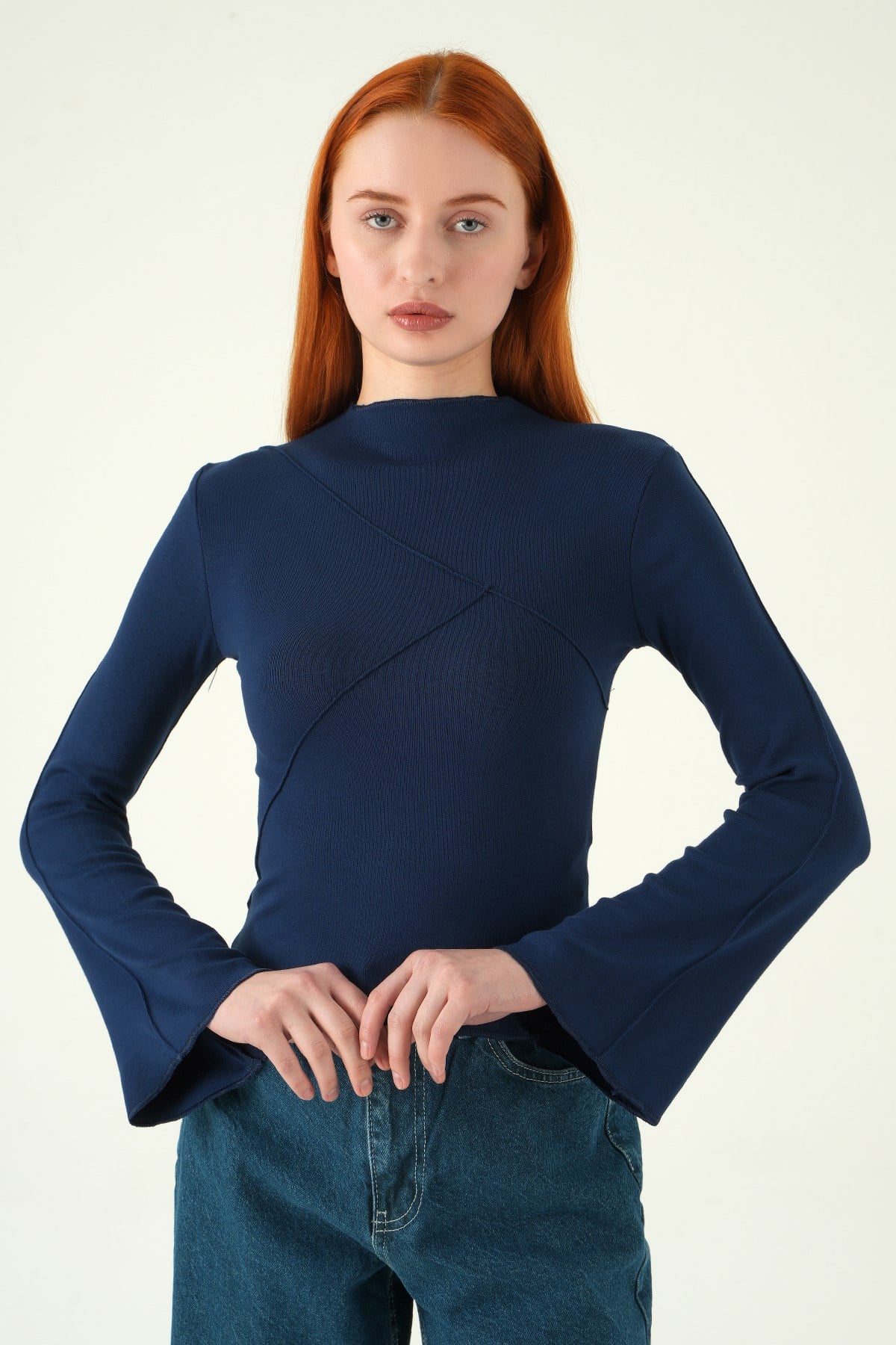 Bisiklet Yaka Ön Çimalı Bluz 8238A Laci