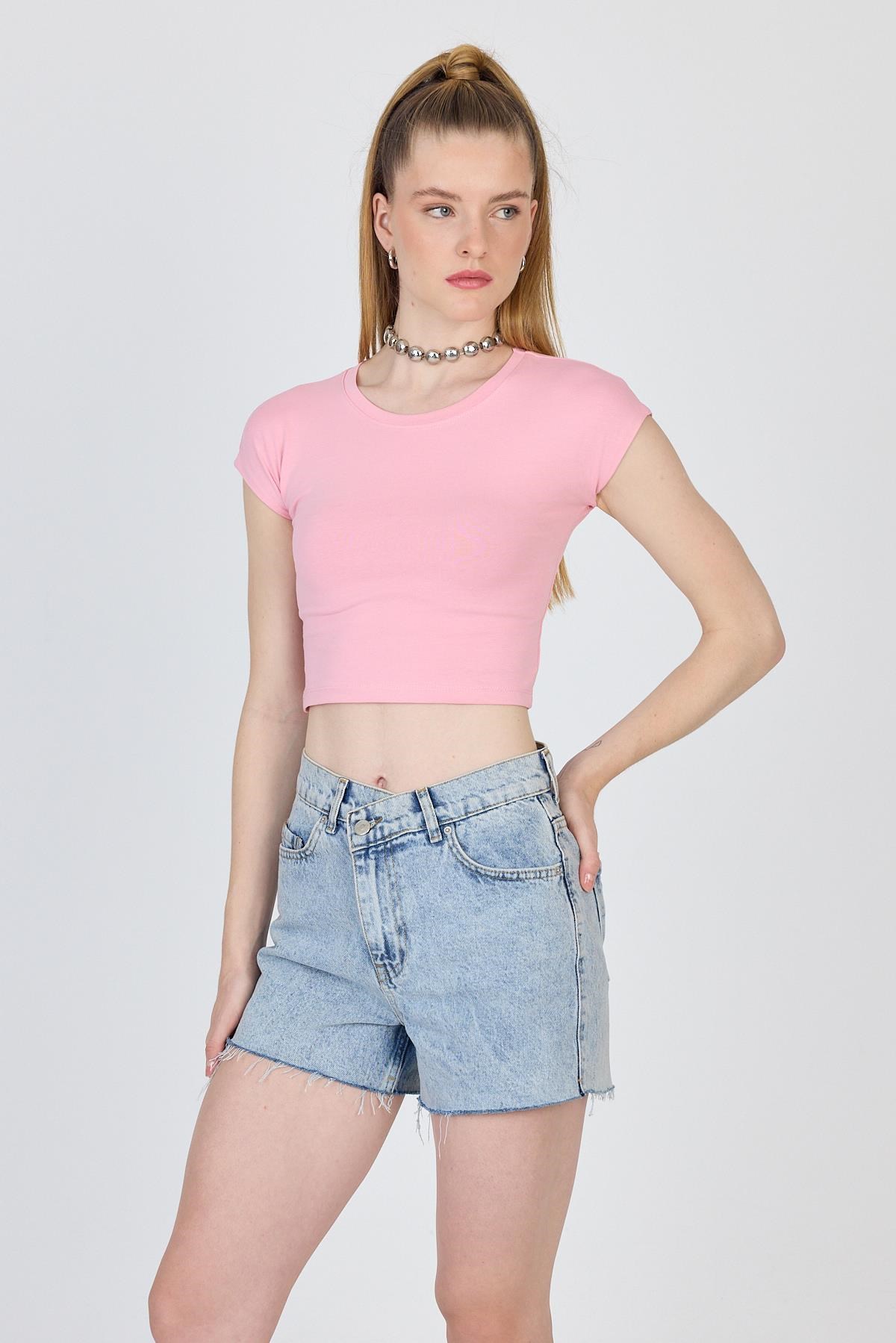 Pembe Bisiklet Yaka Pamuklu Slim Fit Crop Tişört 9199M