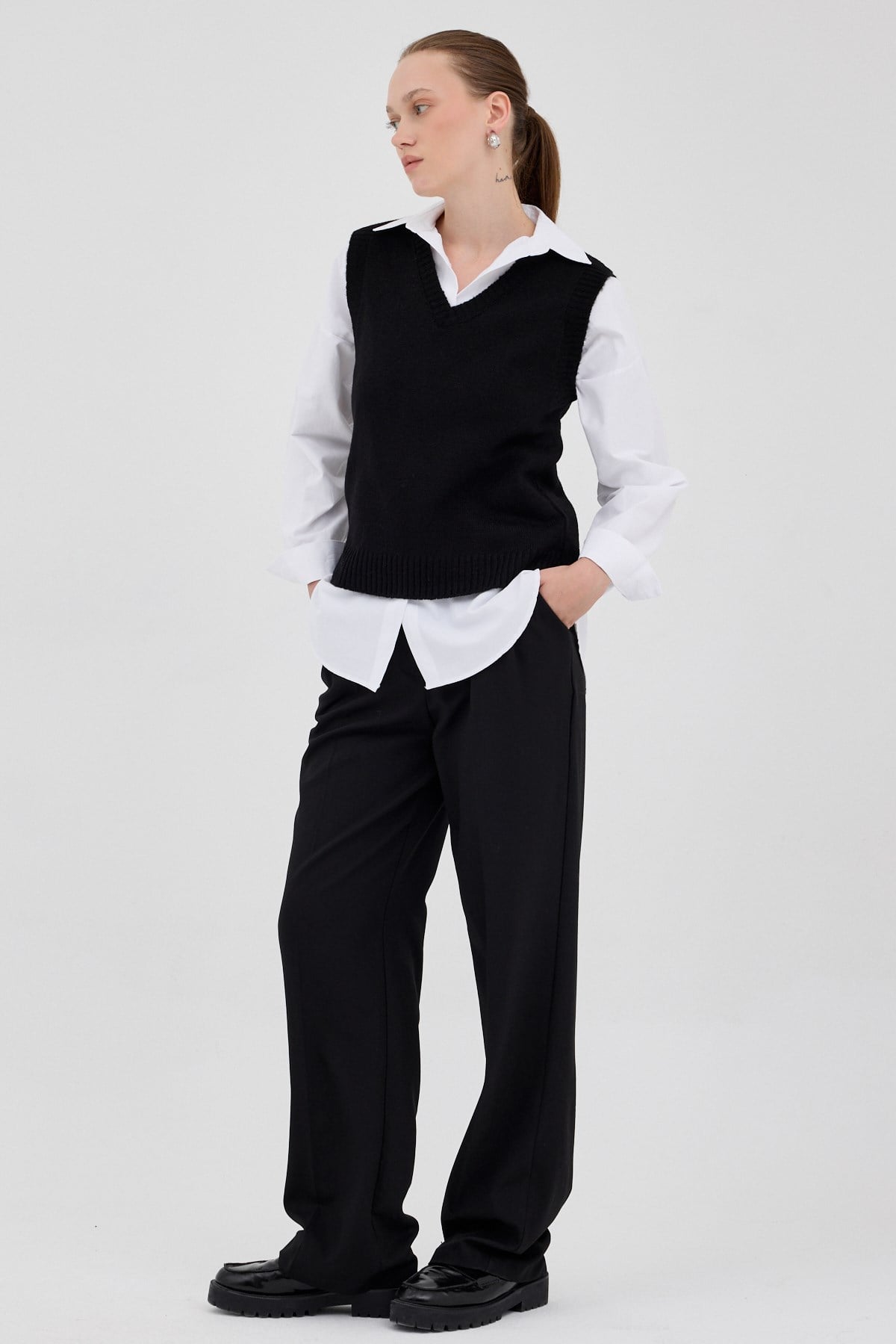 Siyah Oversize V Yaka Kadın Süveter 2292 3