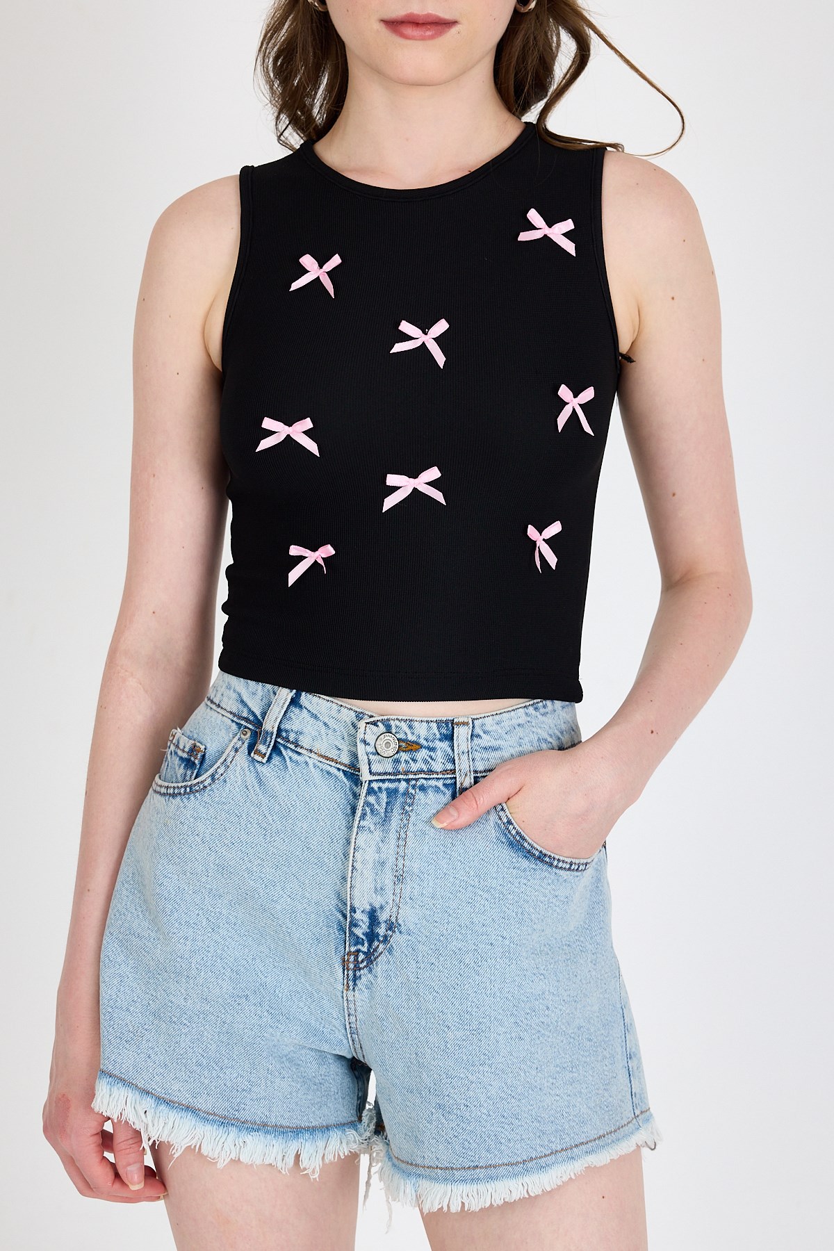 Syah Fiyonk İşlemeli Crop Örme Atlet 0849 6