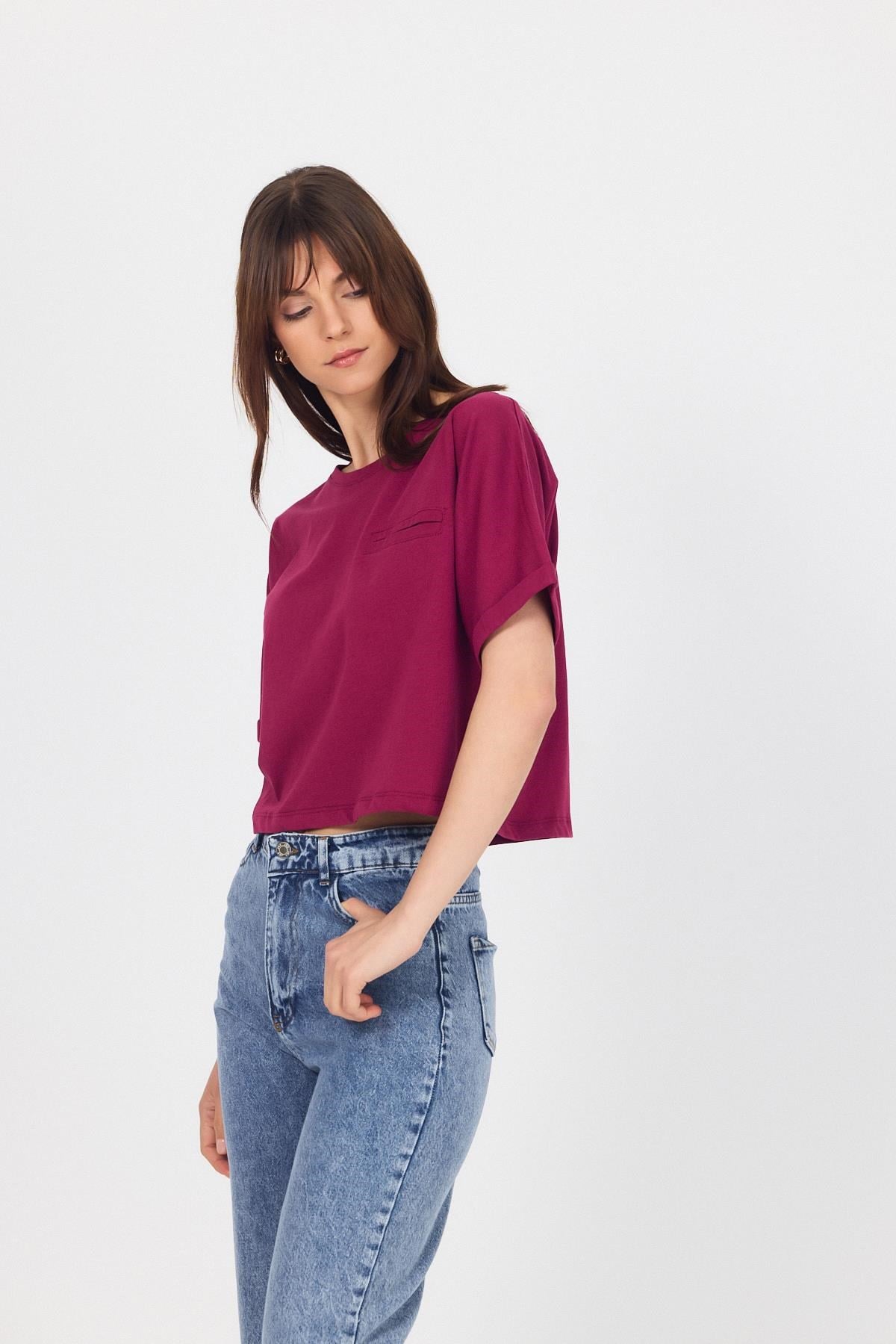 Bordo Cep Detaylı Bisiklet Yaka Crop Tişört 2136M 4