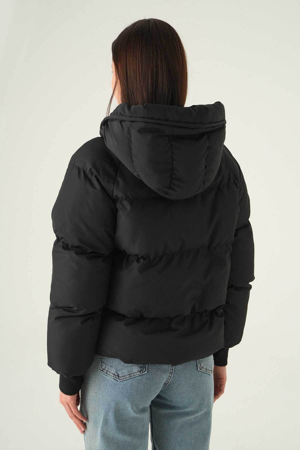 Siyah Ribanalı Mont 3503 5