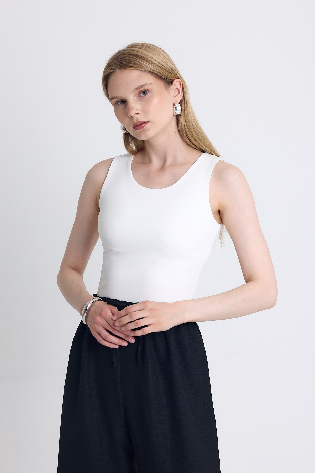 Ekru Slim Fit Kolsuz Basic Atlet 9194M 2