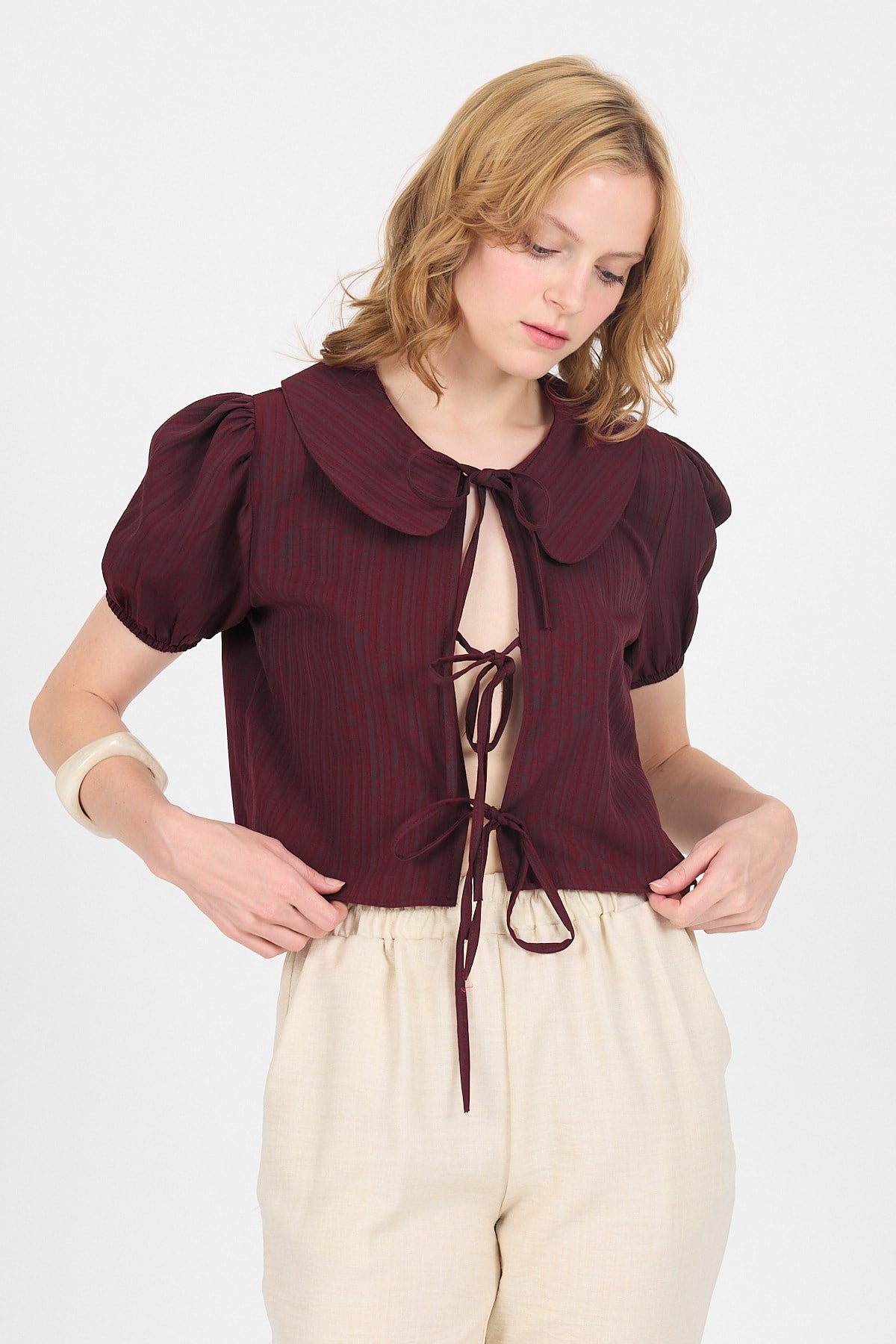 Bordo Bağlama Detaylı Bebe Yaka Crop Bluz 8064 7