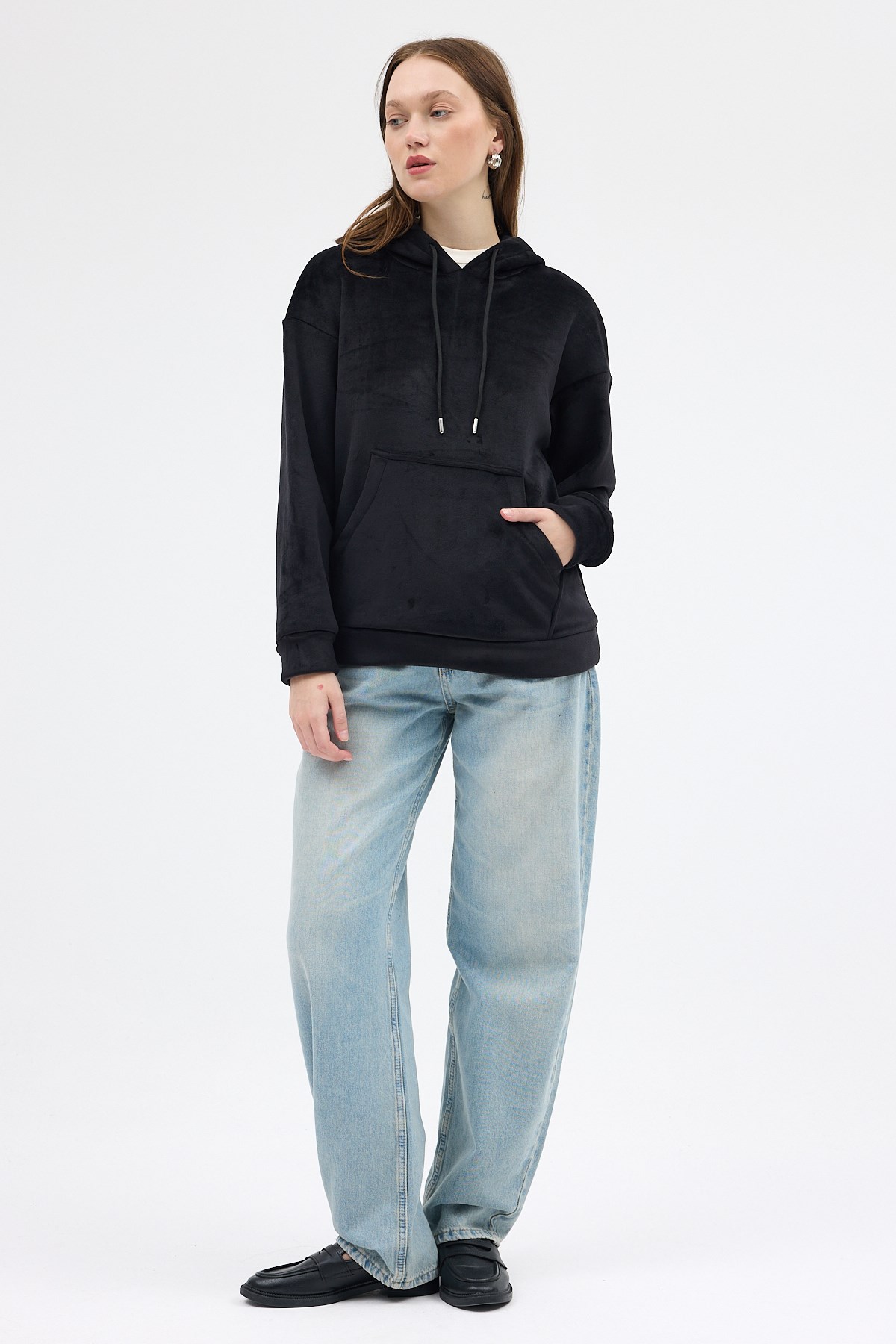 Siyah Kadın Peluş Kanguru Cepli Kapüşonlu Sweatshirt 3061A 3