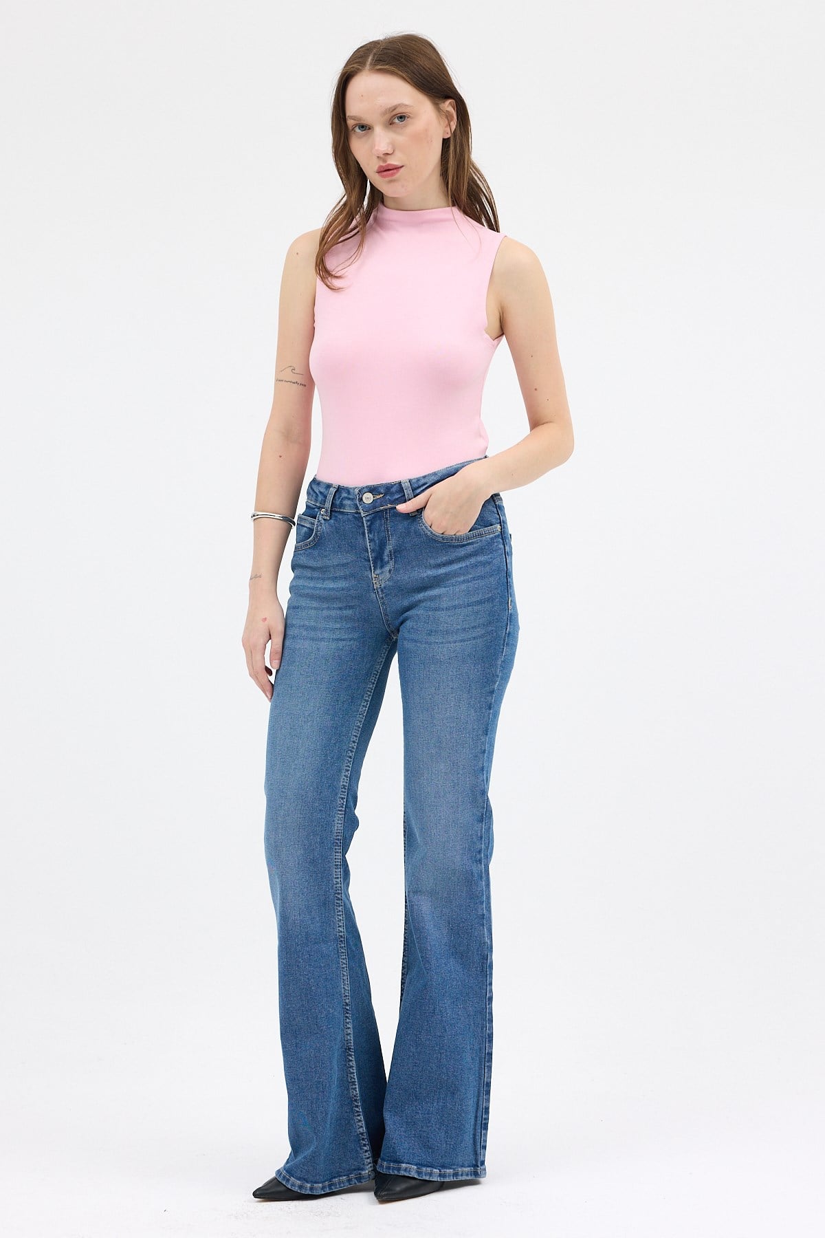 Pembe Kadın Kolsuz Yüksek Yaka Body 8155A 3