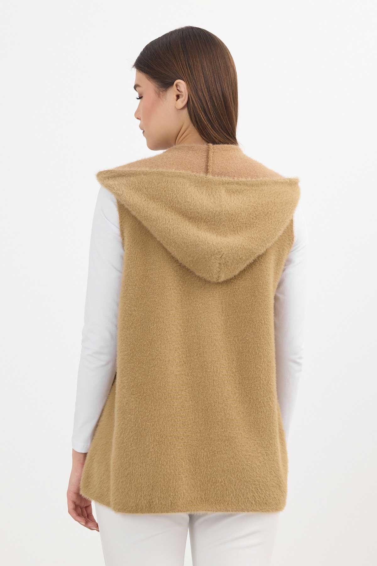 Kapüşonlu Yumoş Yelek 6681 Camel 5