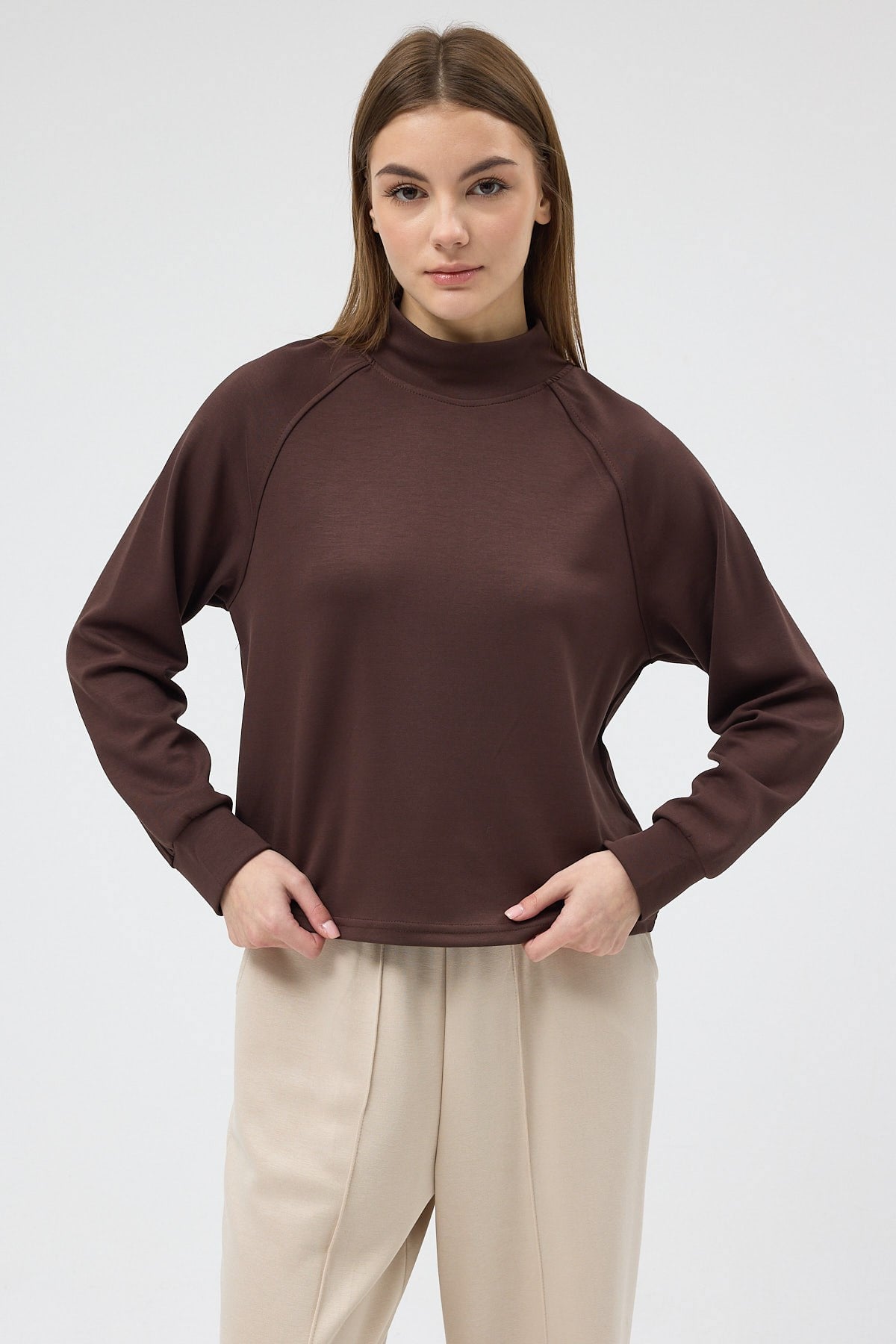 Kahverengi Dik Yaka Reglan Kol Kadın Sweat 8252A 6