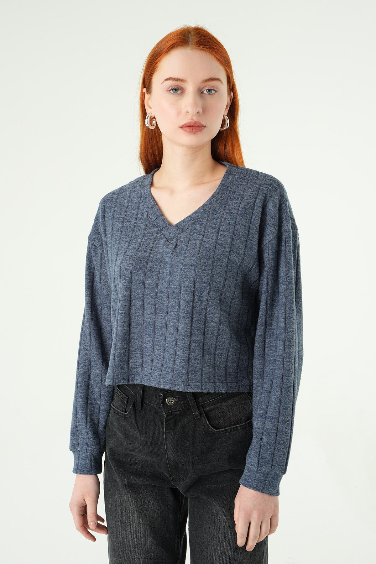 V Yaka Bluz 8259A İndigo