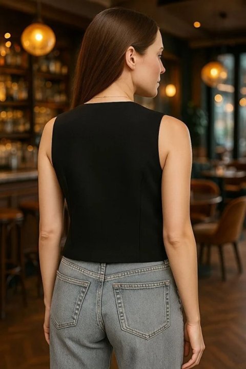 Kadın Siyah Astarlı Yelek 4