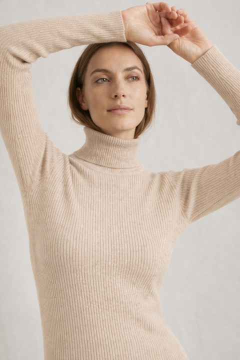 Kadın Bej Balıkçı Yaka Slim Fit Kaşkorse Kazak 4