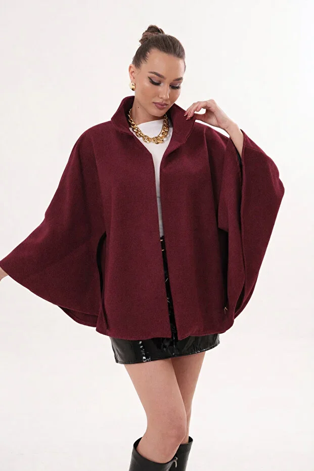 Bordo Kemer Detaylı Kadın Kaşe Kışlık Panço Modeli